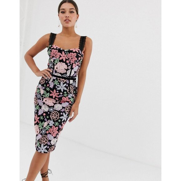 Bronx and Banco Camille Pastel Embroidered Floral Pencil Dress Size Medium - Picture 1 of 5